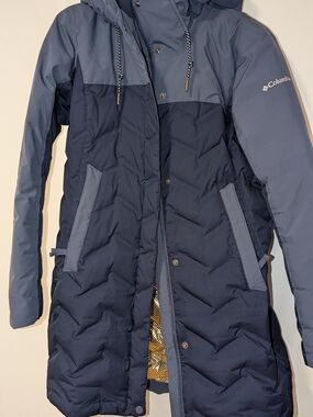Columbia Long Puffer Coat in Two-Tone Navy